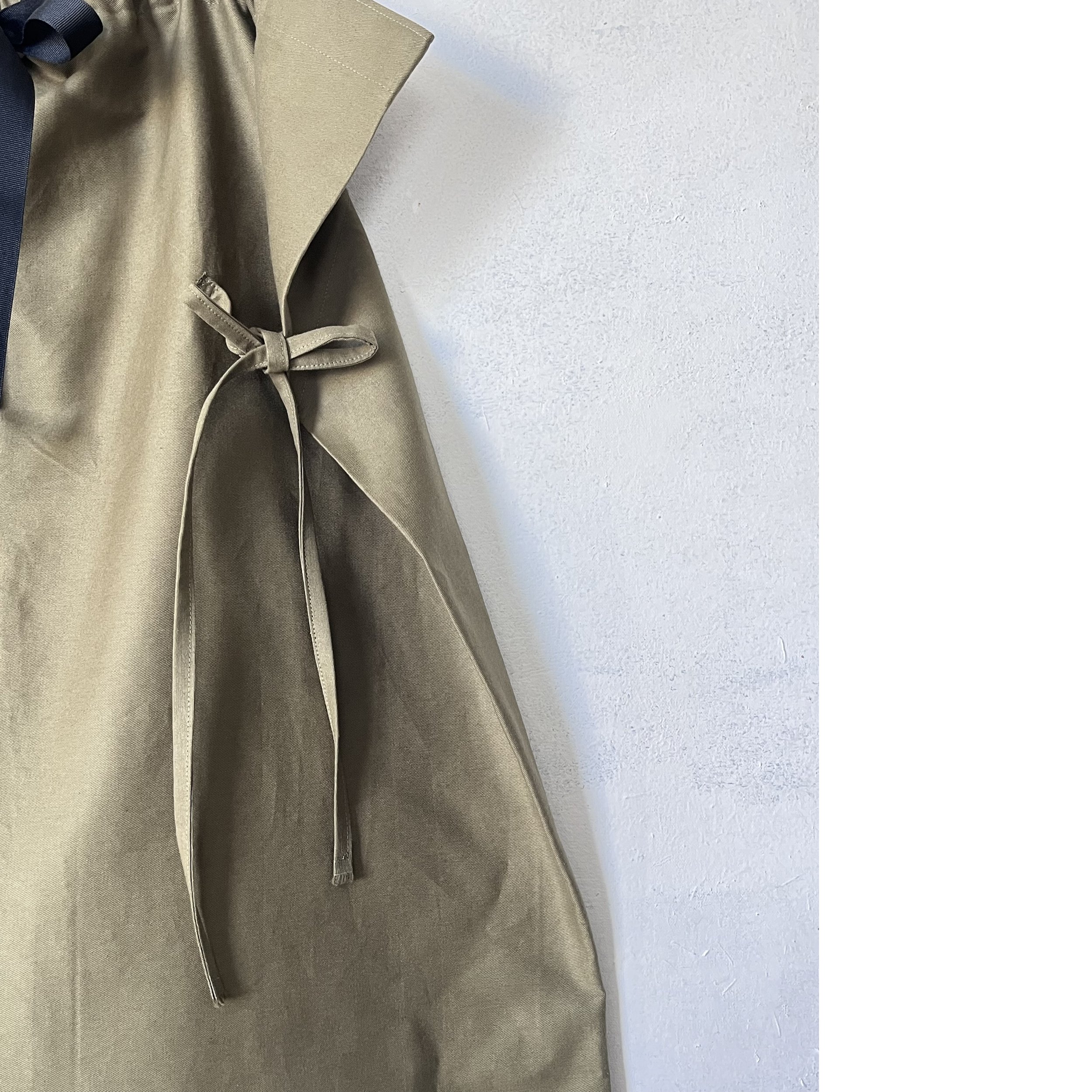 Olive Green Hakama Pants with Bows — Akiko Tsuji Olive Green Hakama Pants with Bows — Akiko Tsuji